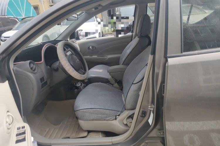 Used Nissan Sunny 2011 1.5XE CVT Comfort Edition Left Front Seat