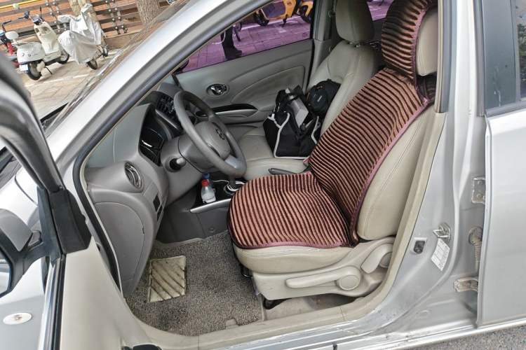 Used Nissan Sunny 2011 1.5XL CVT Luxury Edition Left Front Seat