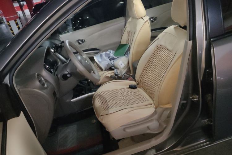 Used Nissan Sunny 2011 1.5XL CVT Luxury Edition Left Front Seat