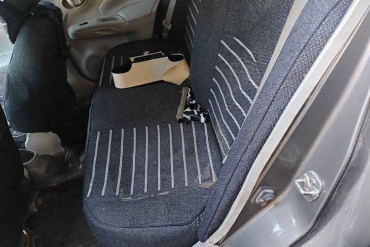 Used Nissan Sunny 2011 1.5XE Manual Comfort Edition Left Rear Seat
