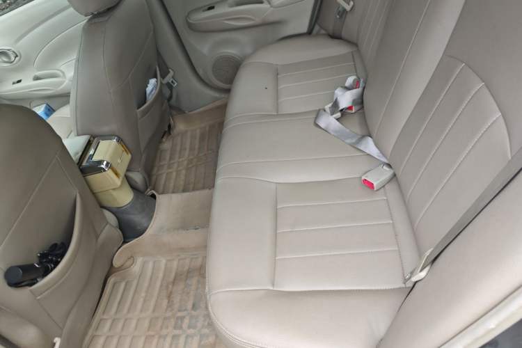 Used Nissan Sunny 2011 1.5XE Manual Comfort Edition Left Rear Seat