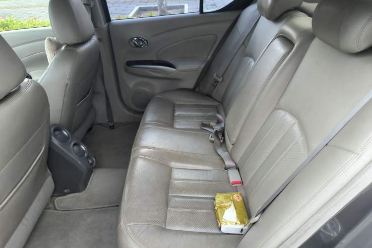 Used Nissan Sunny 2011 1.5XV CVT Deluxe Edition Left Rear Seat