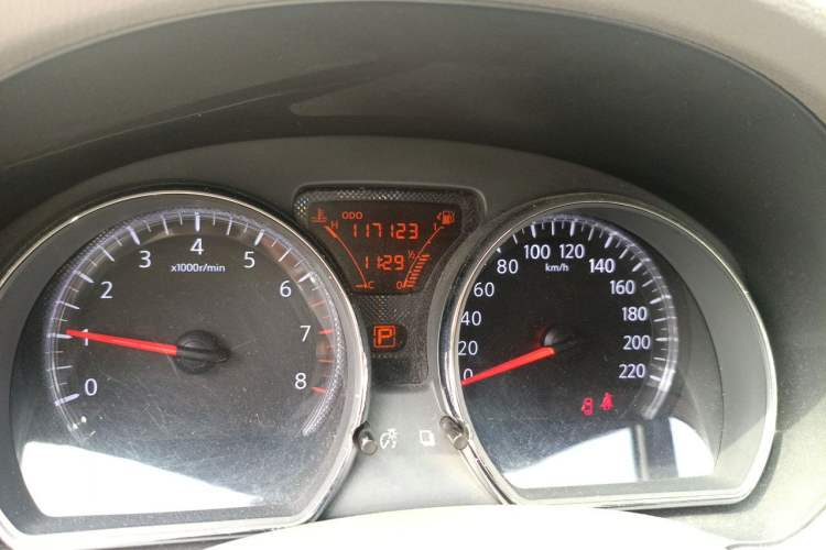 Used Nissan Sunny 2011 1.5XL CVT Luxury Edition Odometer Close Up