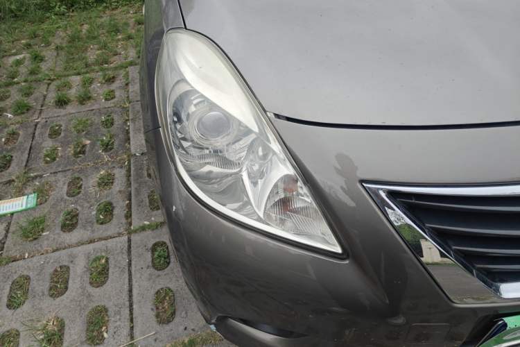 Used Nissan Sunny 2011 1.5XL CVT Luxury Edition Right Front Headlight