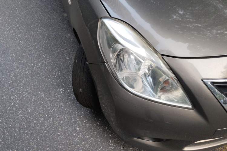 Used Nissan Sunny 2011 1.5XL CVT Luxury Edition Right Front Headlight