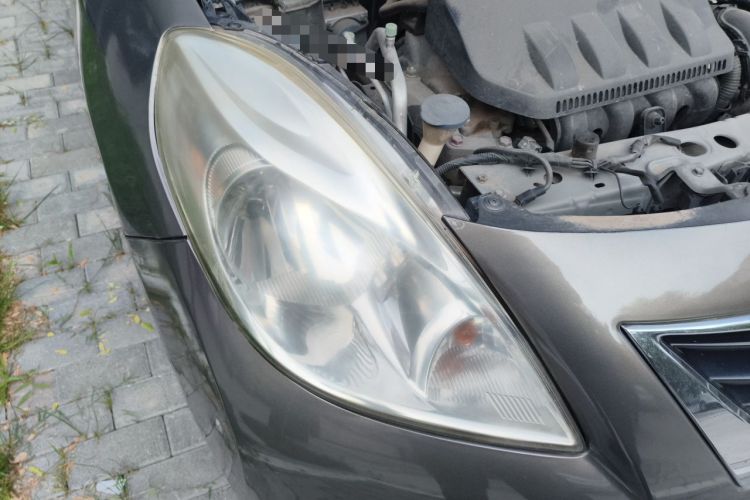 Used Nissan Sunny 2011 1.5XL Manual Deluxe Edition Right Front Headlight