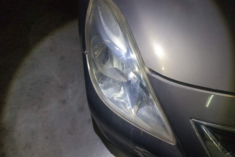 Used Nissan Sunny 2011 1.5XL CVT Luxury Edition Right Front Headlight