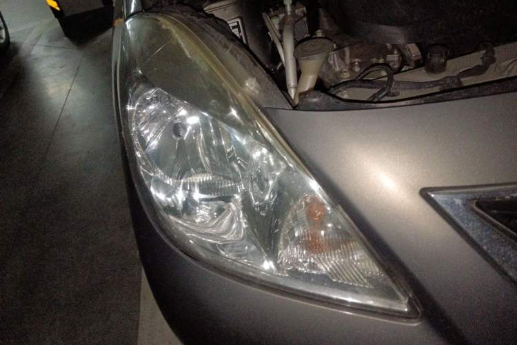 Used Nissan Sunny 2011 1.5XL CVT Luxury Edition Right Front Headlight