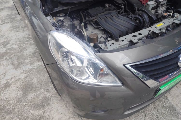 Used Nissan Sunny 2011 1.5XE CVT Comfort Edition Right Front Headlight