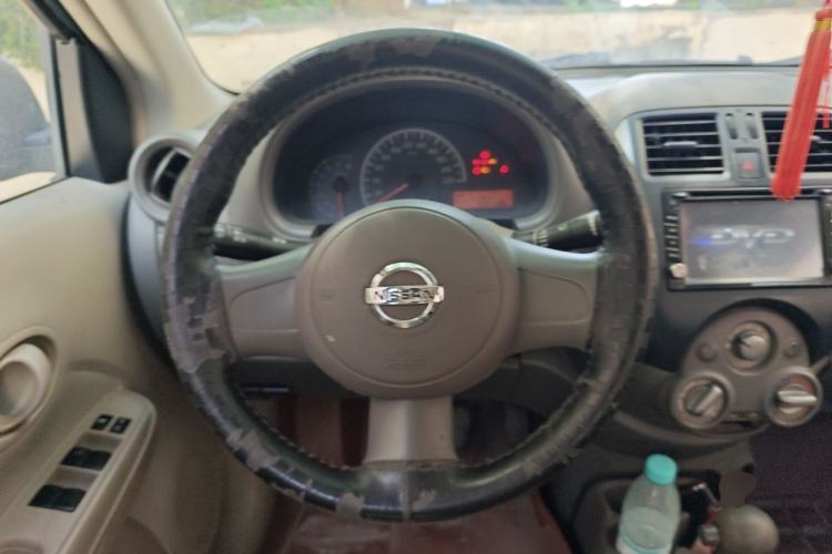 Used Nissan Sunny 2011 1.5XE CVT Comfort Edition Steering Wheel