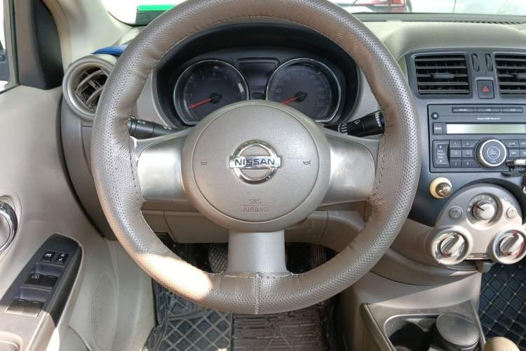 Used Nissan Sunny 2011 1.5XL Manual Deluxe Edition Steering Wheel