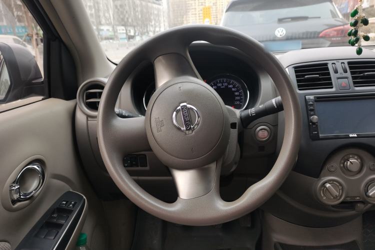 Used Nissan Sunny 2011 1.5XL Manual Deluxe Edition Steering Wheel