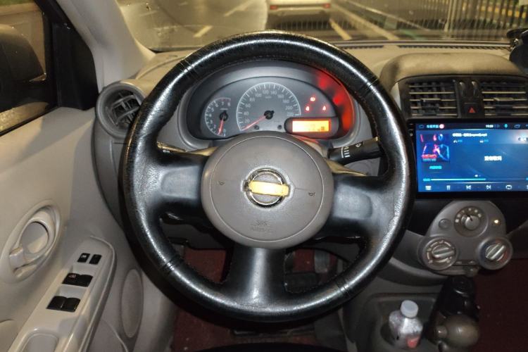Used Nissan Sunny 2011 1.5XE CVT Comfort Edition Steering Wheel
