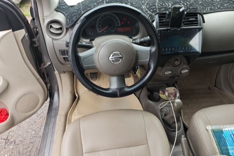 Used Nissan Sunny 2011 1.5XE Manual Comfort Edition Steering Wheel