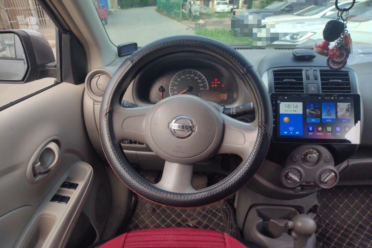 Used Nissan Sunny 2011 1.5XE CVT Comfort Edition Steering Wheel
