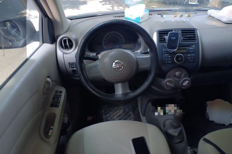 Used Nissan Sunny 2011 1.5XE Manual Comfort Edition Steering Wheel