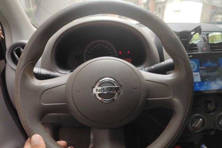 Used Nissan Sunny 2011 1.5XE CVT Comfort Edition Steering Wheel