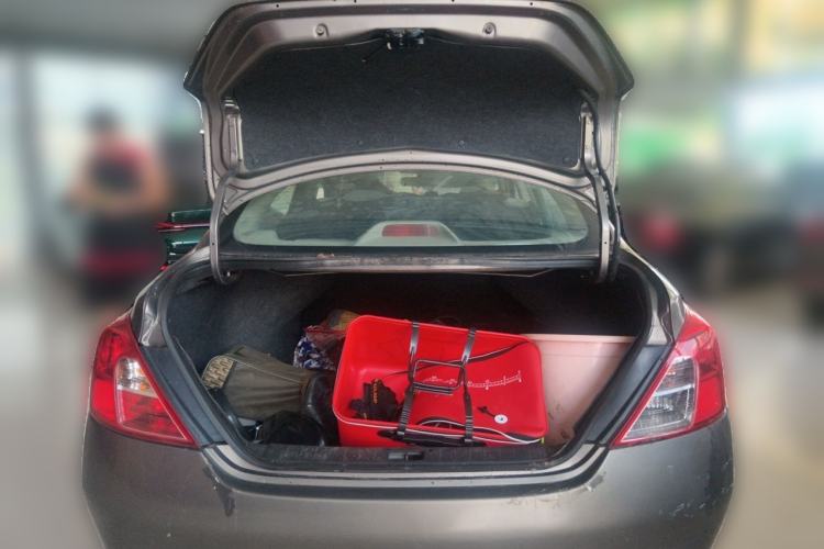 Used Nissan Sunny 2011 1.5XL Manual Deluxe Edition Trunk