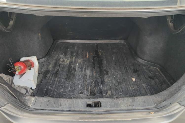 Used Nissan Sunny 2011 1.5XL CVT Luxury Edition Trunk