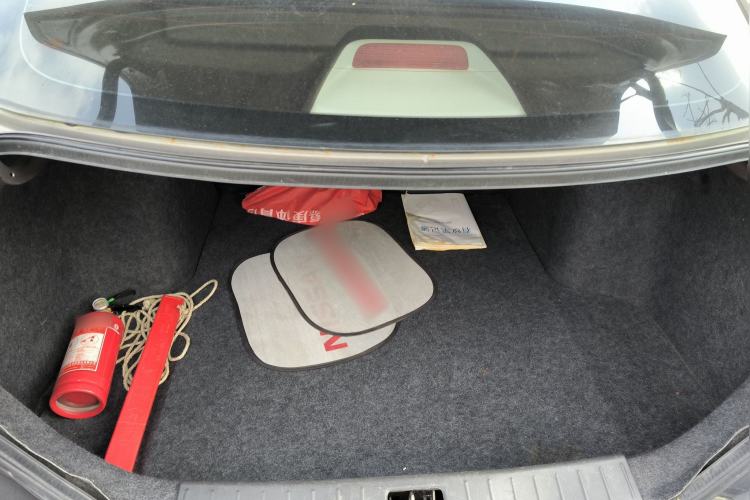Used Nissan Sunny 2011 1.5XV CVT Deluxe Edition Trunk