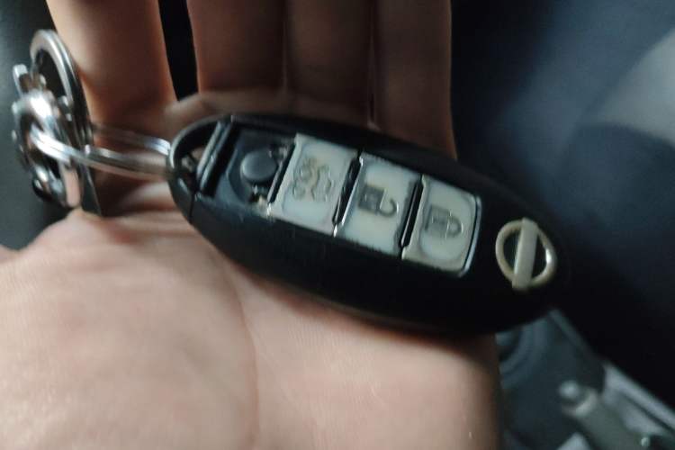 Used Nissan Sunny 2011 1.5XL CVT Luxury Edition Vehicle Key