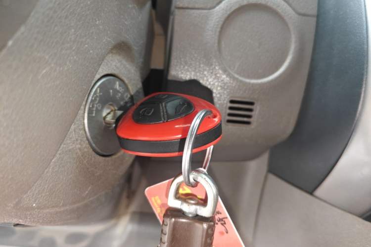 Used Nissan Sunny 2011 1.5XE CVT Comfort Edition Vehicle Key