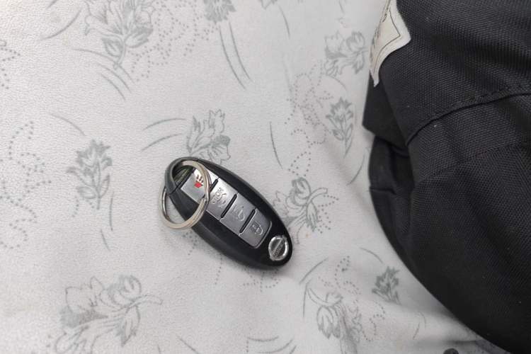 Used Nissan Sunny 2011 1.5XL CVT Luxury Edition Vehicle Key