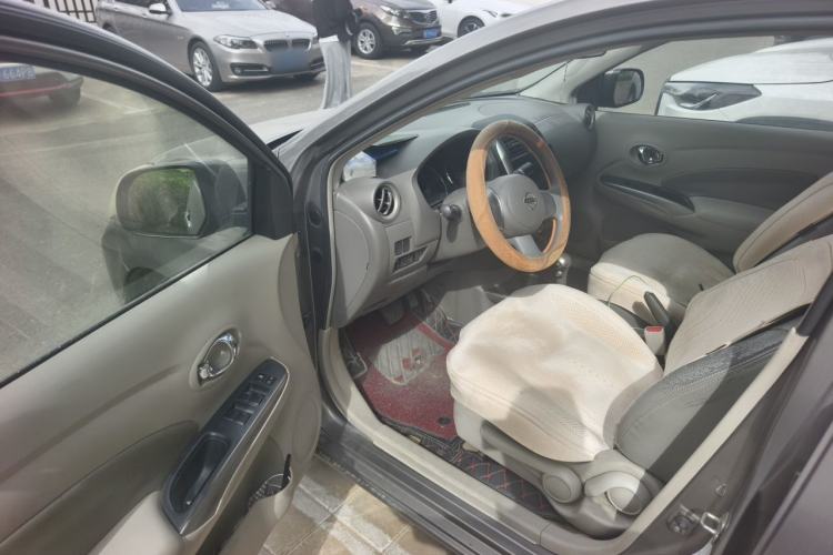 Used Nissan Sunny 2011 1.5XL CVT Luxury Edition Driver Seat