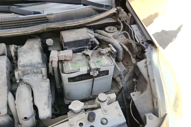 Used Nissan Sunny 2011 1.5XL Manual Deluxe Edition Engine Bay Left