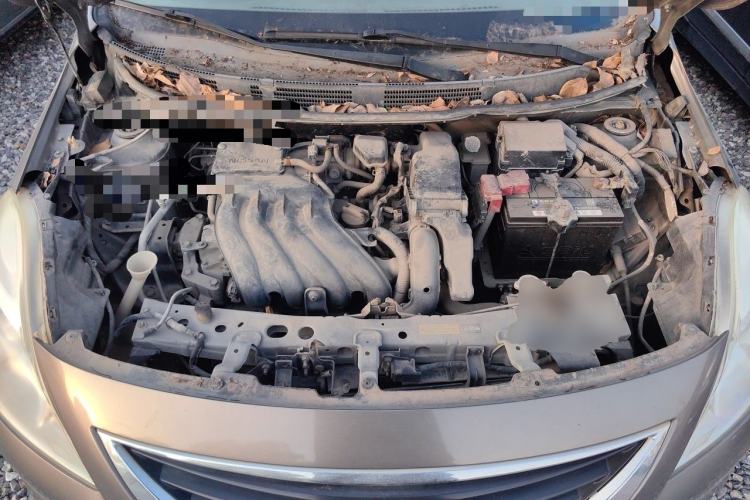 Used Nissan Sunny 2011 1.5XE Manual Comfort Edition Engine Bay