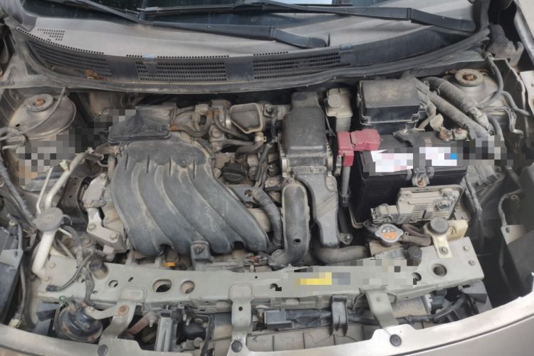 Used Nissan Sunny 2011 1.5XE CVT Comfort Edition Engine Bay