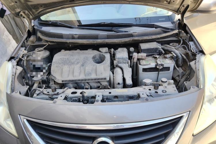Used Nissan Sunny 2011 1.5XL Manual Deluxe Edition Engine Bay