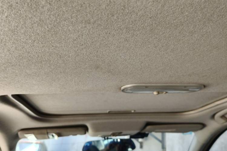 Used Nissan Sunny 2011 1.5XL Manual Deluxe Edition Headliner