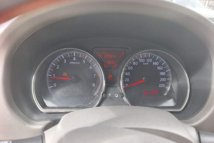 Used Nissan Sunny 2011 1.5XL CVT Luxury Edition Instrument Cluster