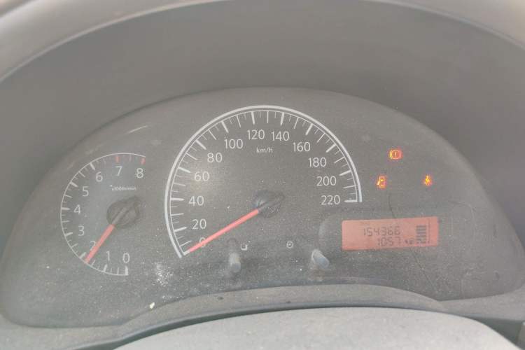 Used Nissan Sunny 2011 1.5XE Manual Comfort Edition Instrument Cluster