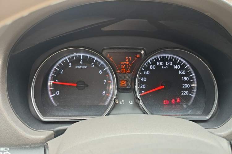 Used Nissan Sunny 2011 1.5XL CVT Luxury Edition Instrument Cluster