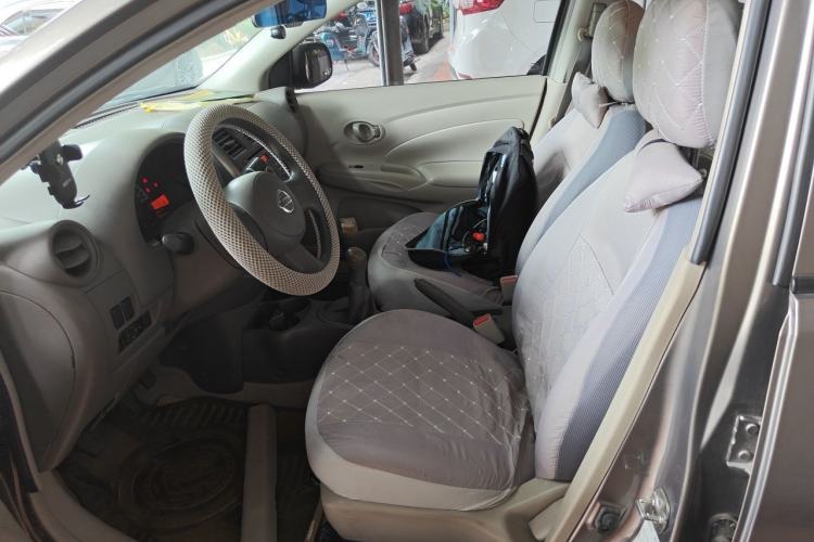 Used Nissan Sunny 2011 1.5XE Manual Comfort Edition Left Front Seat