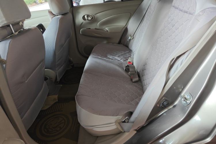 Used Nissan Sunny 2011 1.5XE Manual Comfort Edition Left Rear Seat