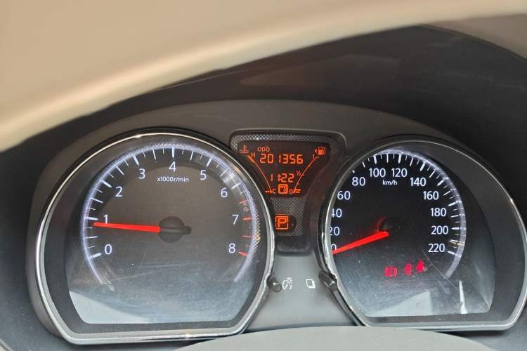 Used Nissan Sunny 2011 1.5XL CVT Luxury Edition Odometer Close Up
