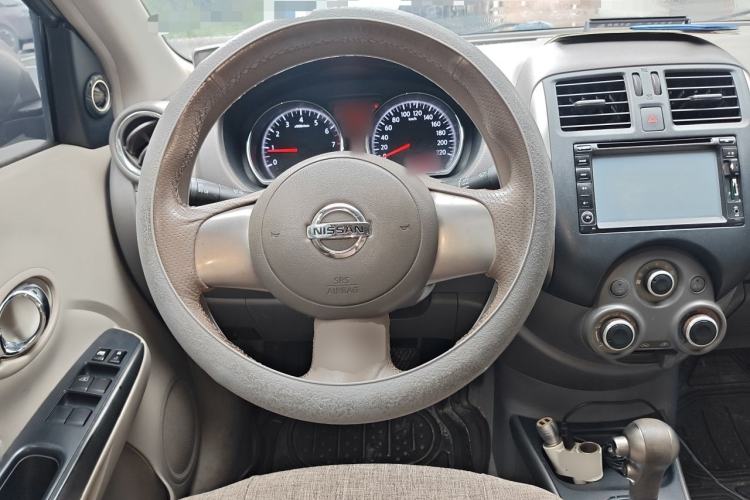 Used Nissan Sunny 2011 1.5XL CVT Luxury Edition Steering Wheel