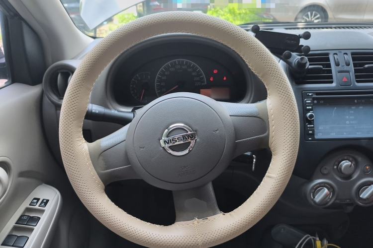 Used Nissan Sunny 2011 1.5XE Manual Comfort Edition Steering Wheel