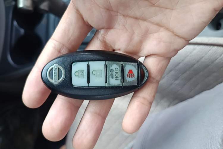 Used Nissan Sunny 2011 1.5XL CVT Luxury Edition Vehicle Key