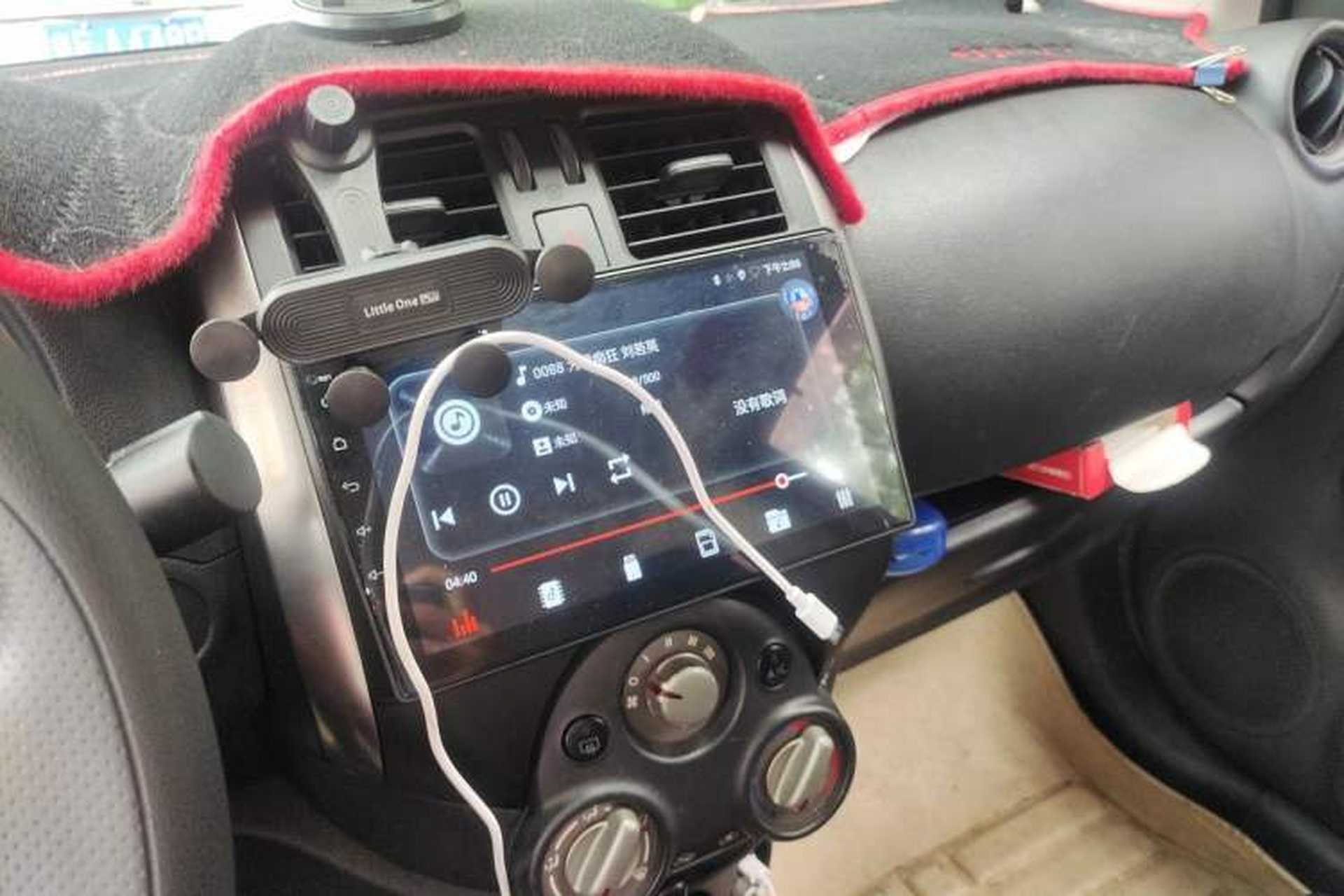 Used Nissan Sunny 2011 1.5XE CVT Comfort Edition Audio And AC Panel