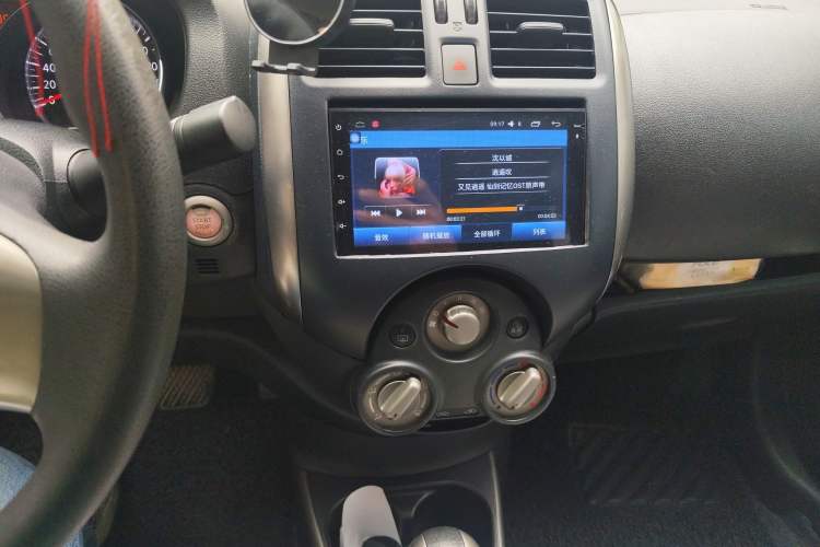 Used Nissan Sunny 2011 1.5XL CVT Luxury Edition Audio And AC Panel