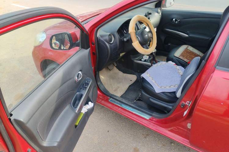 Used Nissan Sunny 2011 1.5XL CVT Luxury Edition Driver Seat