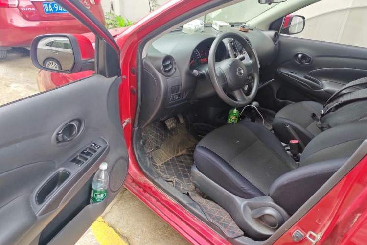 Used Nissan Sunny 2011 1.5XE CVT Comfort Edition Driver Seat