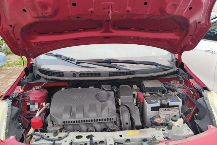 Used Nissan Sunny 2011 1.5XL CVT Luxury Edition Engine Bay