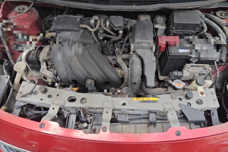 Used Nissan Sunny 2011 1.5XE CVT Comfort Edition Engine Bay