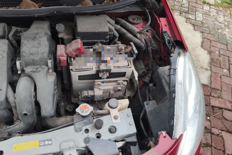 Used Nissan Sunny 2011 1.5XL CVT Luxury Edition Engine Bay Left