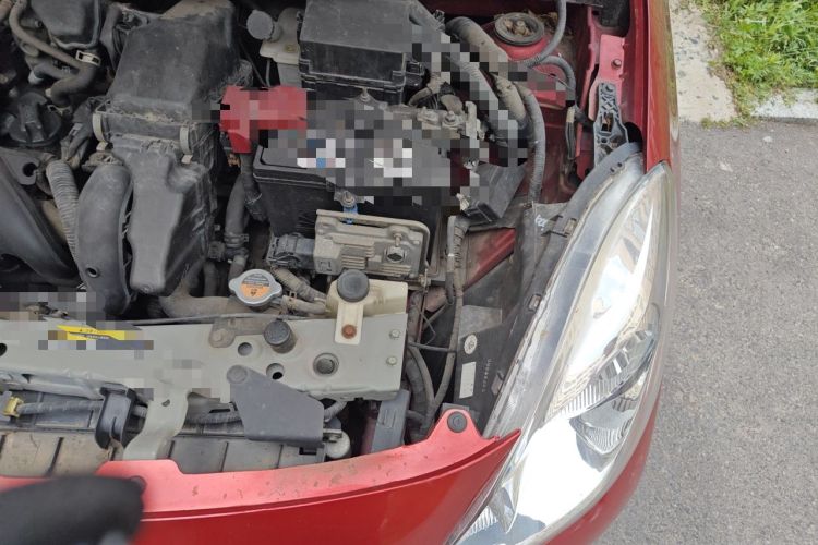 Used Nissan Sunny 2011 1.5XE CVT Comfort Edition Engine Bay Left